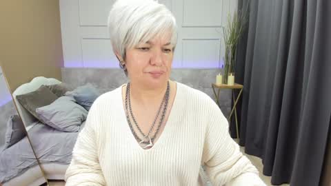 Carmen online show from December 2024 12:09:02 AM