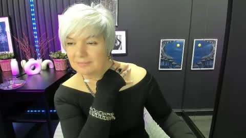 Carmen online show from January 2026 08:56:01 PM