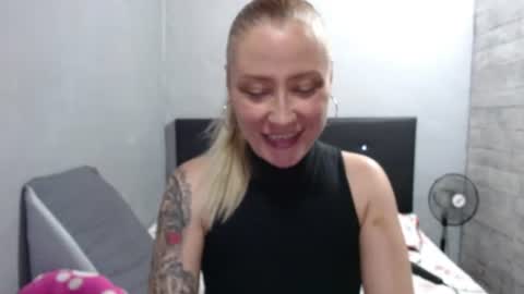 Caro milf  online show from July 2026 05:44:01 PM