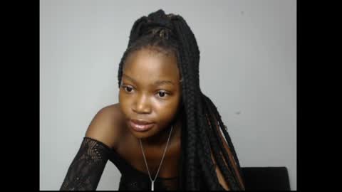 caroline online show from April 2026 03:59:01 AM