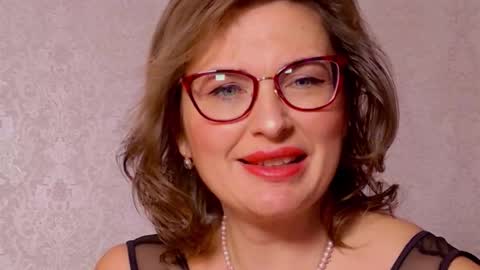 CaroJhones online show from January 2026 05:12:02 AM