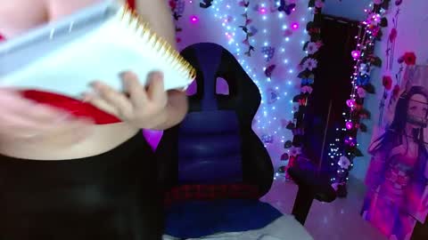 Carolina online show from May 2026 11:12:01 PM