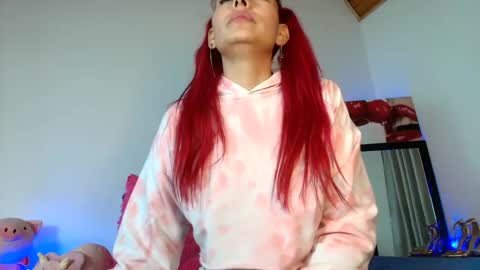 Snapshot of carol_love11 chatting on January 2025 04:57:02 PM Carol love11 online show from January 2025 04:57:02 PM