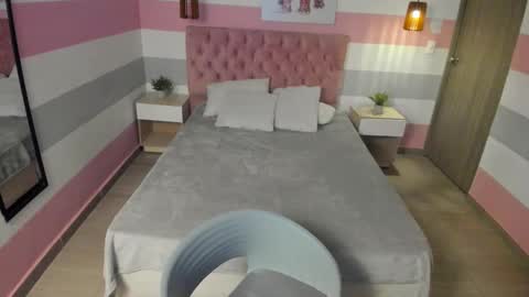 Carol  online show from January 2025 02:07:01 PM