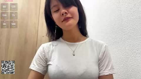 Snapshot of carolfreer chatting on November 2025 01:23:01 PM Kim online show from November 2025 01:23:01 PM