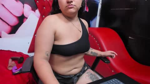 carolina_canndy online show from February 2026 03:05:01 AM