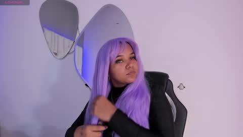 carolina_evannss online show from October 2025 11:44:01 AM