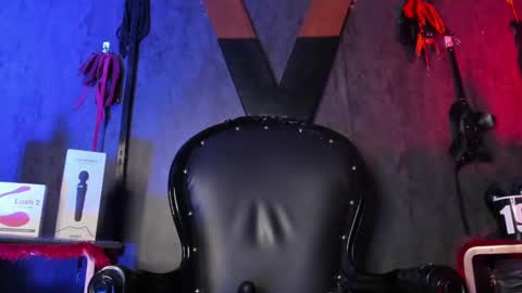 Snapshot of carolinaarias_ chatting on January 2025 12:01:01 AM carolina online show from January 2025 12:01:01 AM