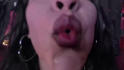 Snapshot of carolinaarias_ chatting on September 2025 09:58:01 PM carolina online show from September 2025 09:58:01 PM