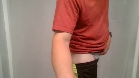 carolinaboy01 online show from May 2026 06:03:01 PM