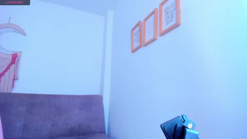 Carolina online show from January 2025 07:21:01 PM