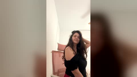 CarolinaS444 online show from March 2026 03:31:01 PM