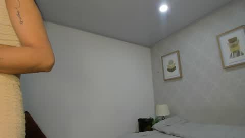  Caroline  online show from July 2026 11:36:02 AM