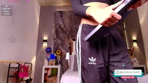 caroline_foster1 online show from May 2026 12:10:01 PM