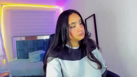 Snapshot of caroline_rodriguez_9 chatting on September 2025 03:17:01 AM caroline_rodriguez_9 online show from September 2025 03:17:01 AM