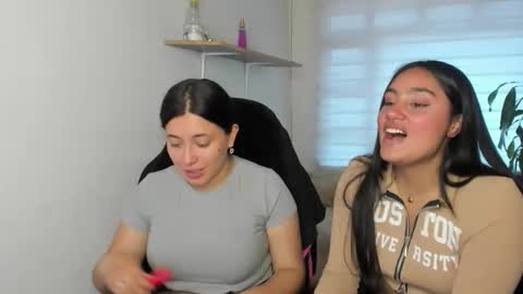 Snapshot of caroline_rodriguez_9 chatting on December 2025 07:23:02 PM caroline_rodriguez_9 online show from December 2025 07:23:02 PM