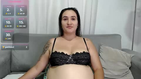 Caroline  online show from January 2026 06:34:01 PM