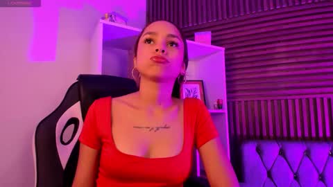 Caroline online show from February 2026 02:01:02 PM