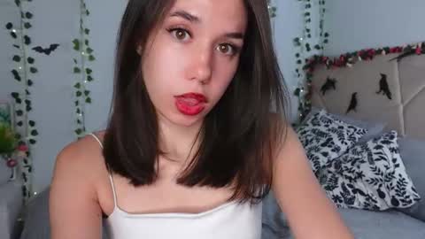 Caroline online show from October 2025 06:58:01 AM