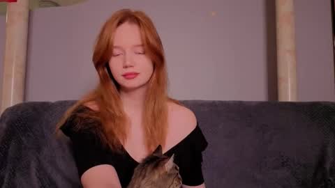 Snapshot of carolinnk chatting on March 2026 08:03:02 PM Caro online show from March 2026 08:03:02 PM