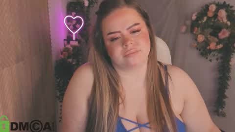 Snapshot of caroll_li chatting on March 2025 04:07:02 AM caroll_li online show from March 2025 04:07:02 AM