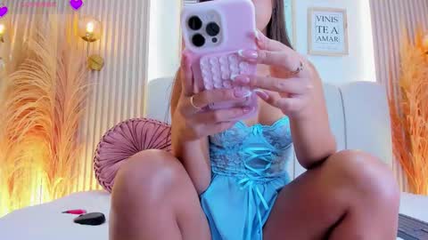 Snapshot of carolriveraa chatting on October 2025 07:25:02 PM Carol Rivera online show from October 2025 07:25:02 PM