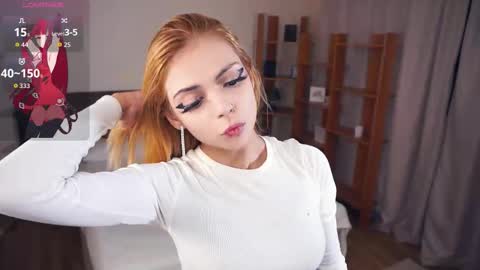 Hello everyone Im Monica Its my first day Were going to have fun together  online show from October 2025 08:40:01 PM