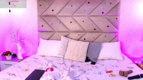 Caro online show from February 2026 09:59:02 PM