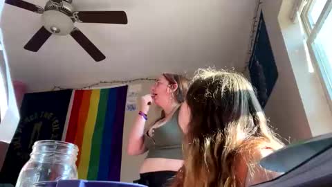 Snapshot of carpetmunchers chatting on October 2025 08:54:02 PM carpetmunchers online show from October 2025 08:54:02 PM