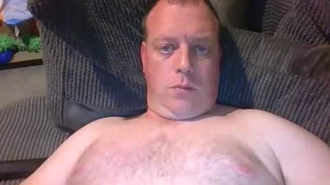 Snapshot of carpman777 chatting on April 2026 06:27:01 PM Hereforun online show from April 2026 06:27:01 PM