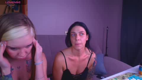 Carrie online show from November 2025 06:54:01 PM