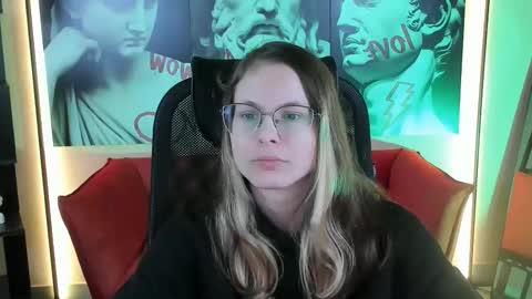 Snapshot of carrie_roses chatting on September 2025 04:56:01 AM carrie_roses online show from September 2025 04:56:01 AM