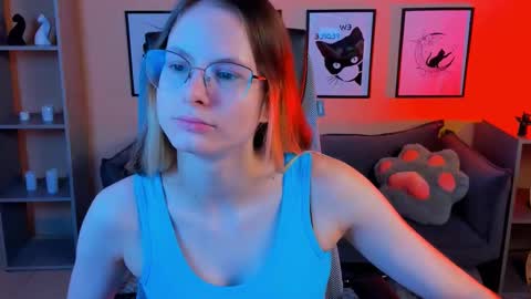 Snapshot of carrie_roses chatting on September 2025 04:16:02 AM carrie_roses online show from September 2025 04:16:02 AM