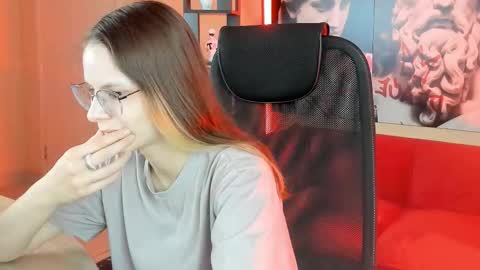 Snapshot of carrie_roses chatting on October 2025 04:20:02 AM carrie_roses online show from October 2025 04:20:02 AM