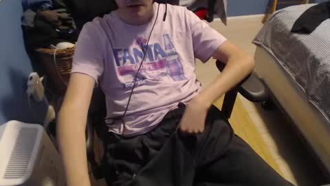 Snapshot of carter10101000 chatting on February 2025 10:50:01 AM carter10101000 online show from February 2025 10:50:01 AM