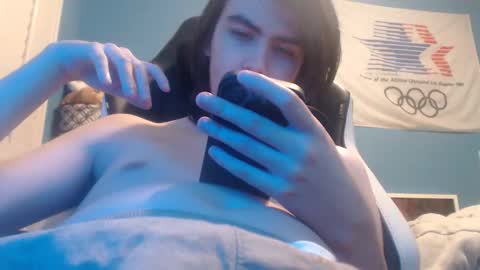 Snapshot of carter10101000 chatting on May 2026 11:16:01 AM carter10101000 online show from May 2026 11:16:01 AM