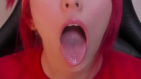 Casandra  online show from February 2025 01:08:02 PM