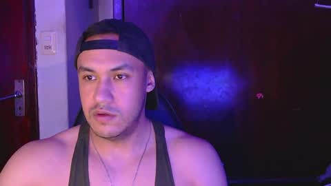 Snapshot of casas_oom chatting on December 2024 04:54:02 AM online show from December 2024 04:54:02 AM