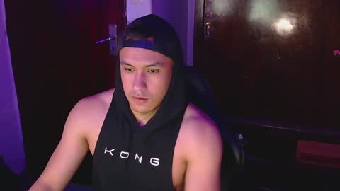 Snapshot of casas_oom chatting on January 2025 03:38:01 AM online show from January 2025 03:38:01 AM