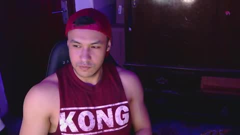 Snapshot of casas_oom chatting on February 2025 04:03:01 AM online show from February 2025 04:03:01 AM