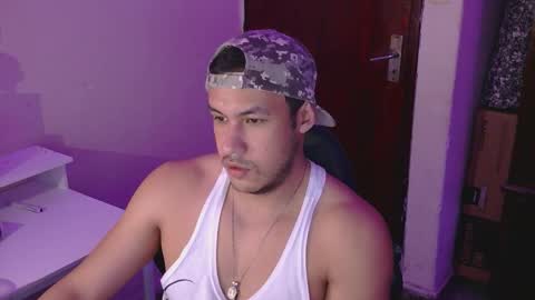 Snapshot of casas_oom chatting on January 2026 04:50:02 AM online show from January 2026 04:50:02 AM