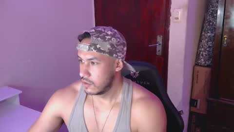 Snapshot of casas_oom chatting on January 2026 07:11:01 PM online show from January 2026 07:11:01 PM