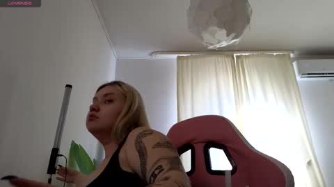 Casey Robbins online show from September 2025 06:01:02 AM