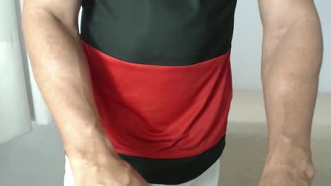 cashmastermuscle77 online show from April 2026 01:41:02 PM