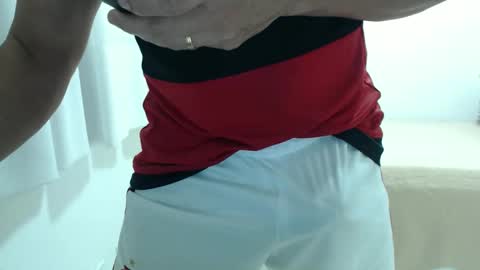 cashmastermuscle77 online show from May 2026 10:42:02 AM