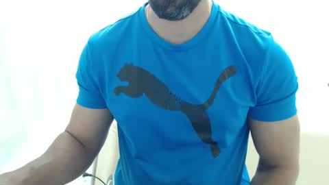 cashmastermuscle77 online show from May 2026 12:01:02 PM