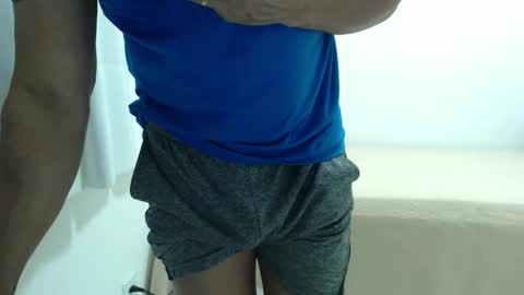 cashmastermuscle77 online show from May 2026 01:56:01 AM