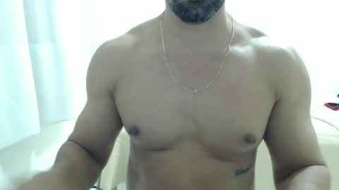 cashmastermuscle77 online show from May 2026 01:12:01 AM