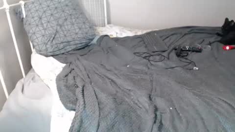 CasinoCam online show from October 2025 08:42:01 PM