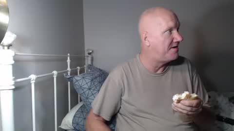 CasinoCam online show from November 2025 05:39:01 PM